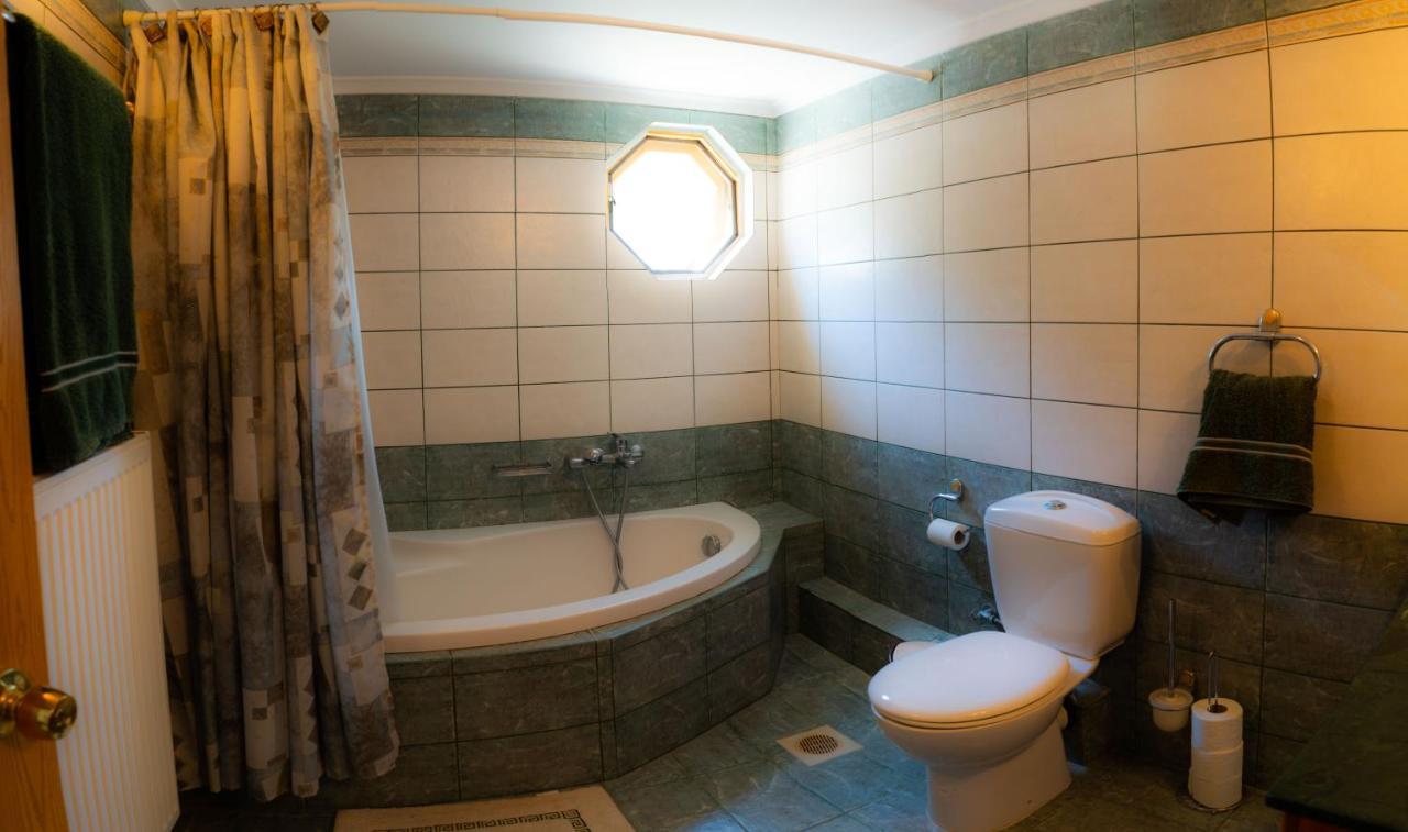 Valsamis Villa Apartments ポロス エクステリア 写真